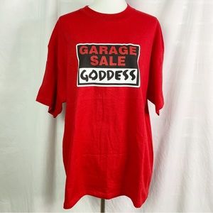 Garage Sale Goddess Red Short Sleeve T-shirt XL